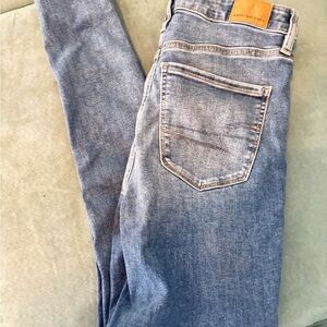 American Eagle Outfitters Women's Light Blue Skinny Jeans